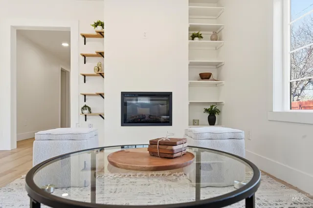 $306,999 | 2102 Washington Avenue, Caldwell, ID 83605