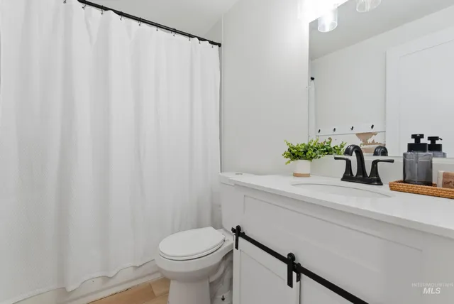 $306,999 | 2102 Washington Avenue, Caldwell, ID 83605