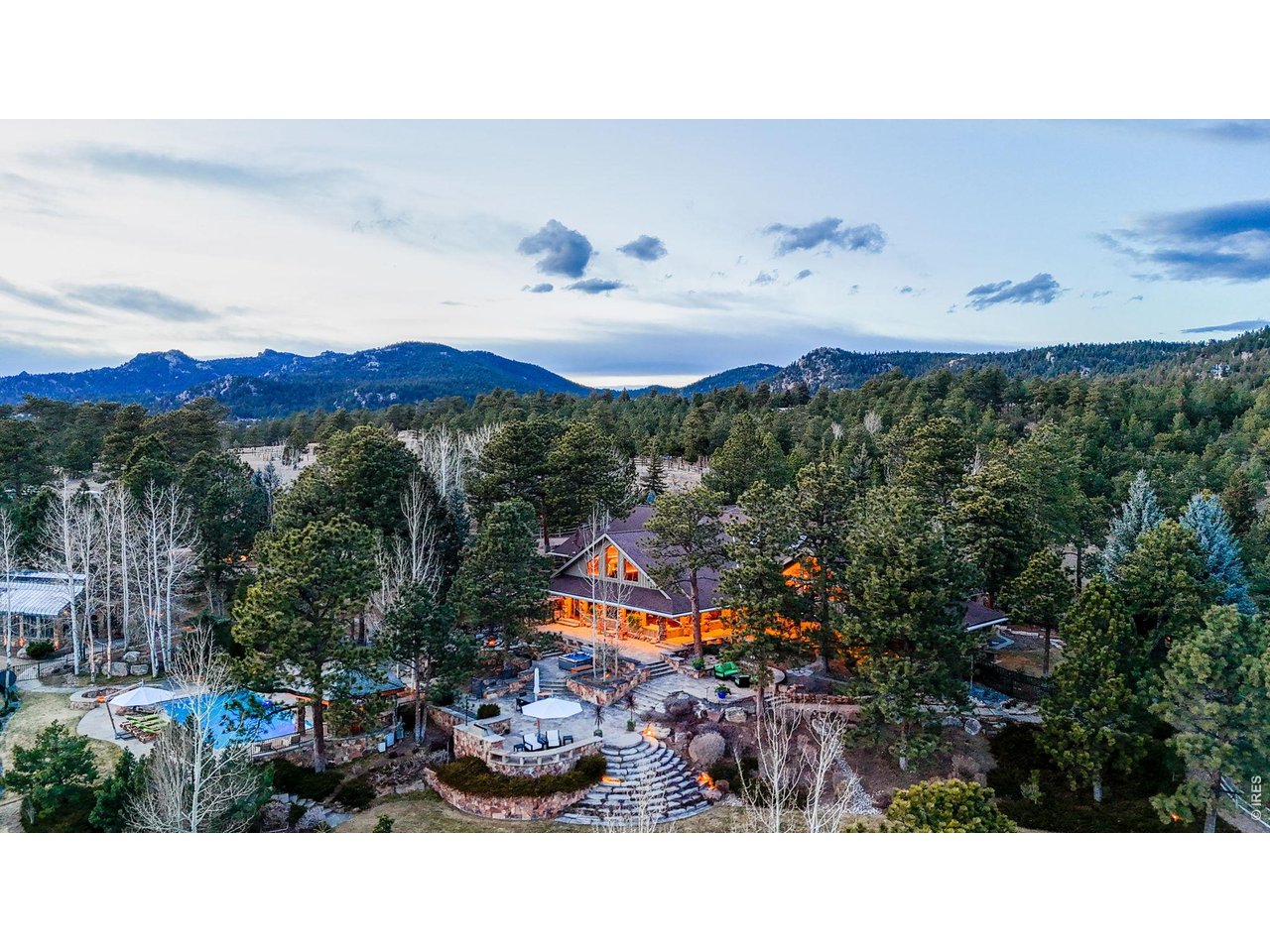 Gorgeous Boulder estate at 7321 Flagstaff