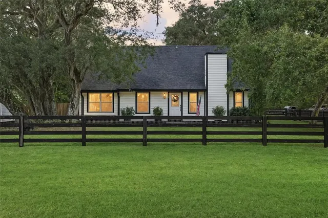 $619,000 | 900 Mickler Boulevard, St. Augustine, FL 32080