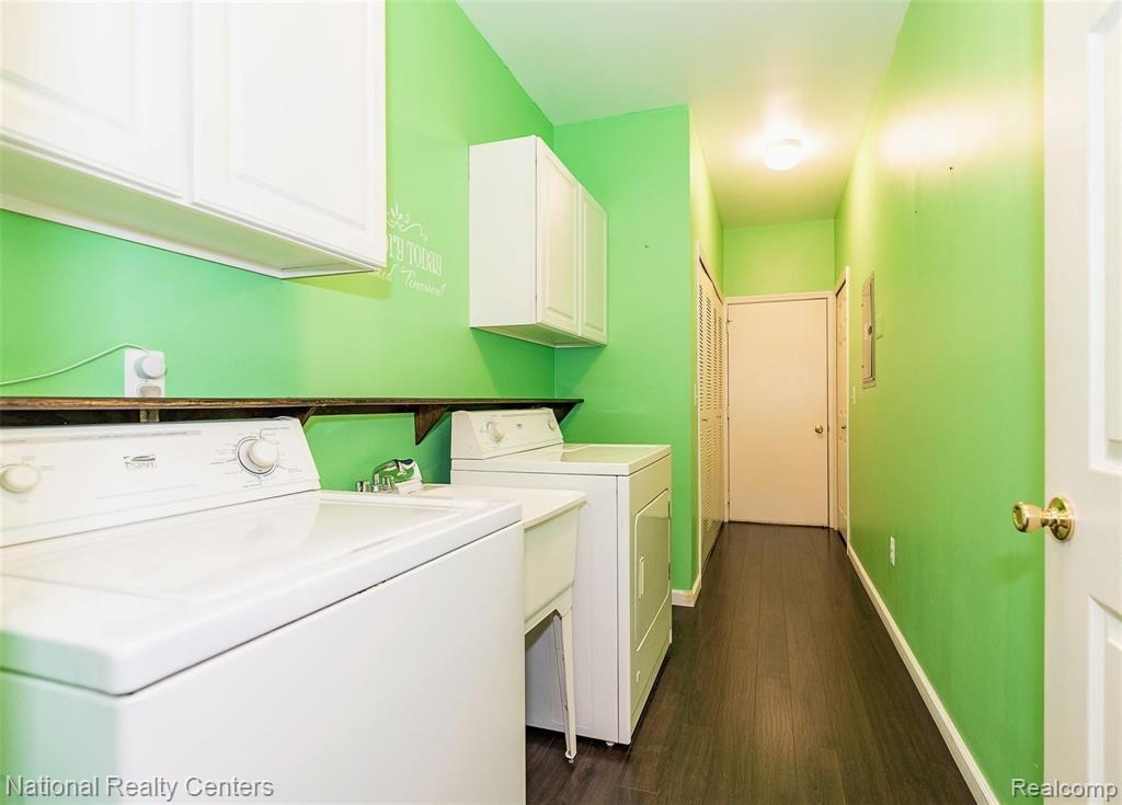 11740 Farmington Road Livonia, MI 48150 - Photo 29 of 31