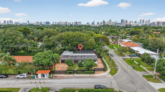 $1,792,700 | 19901 Northeast 21st Avenue, Miami, FL 33179