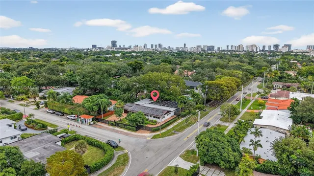 $1,792,700 | 19901 Northeast 21st Avenue, Miami, FL 33179
