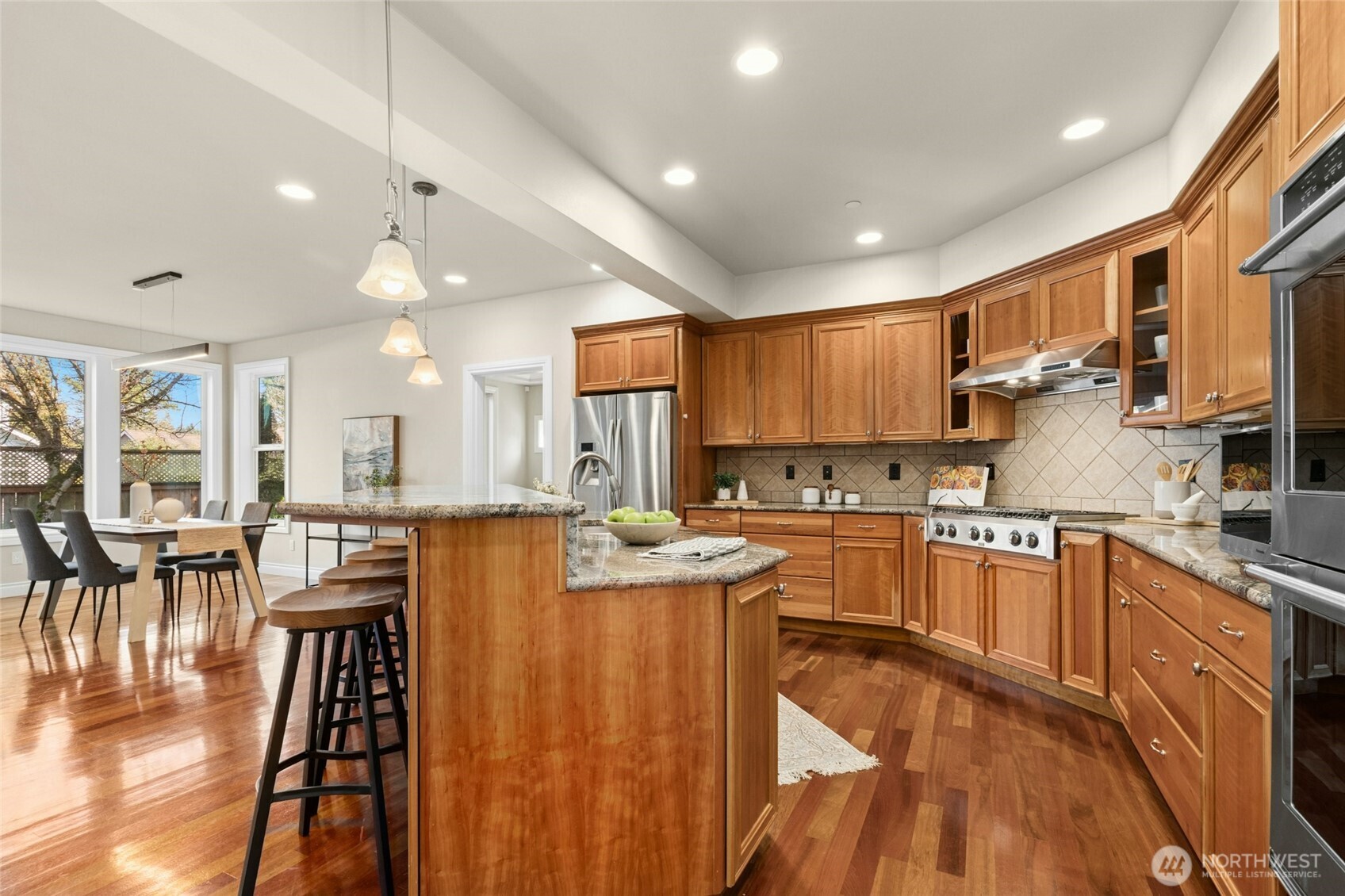 2302 Northeast 28th Street Renton, WA 98056 - Photo 11 of 40 Gallery Image 11
