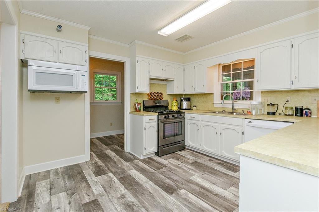 812 Redding Road Asheboro, NC 27203 - Photo 14 of 38 Gallery Image 14