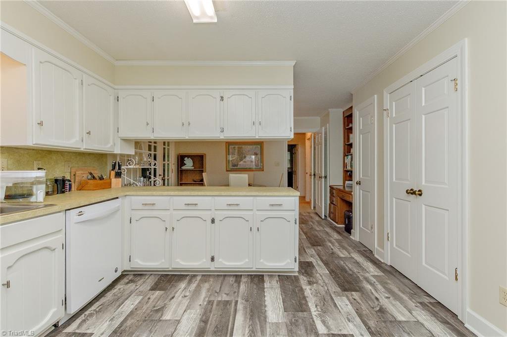 812 Redding Road Asheboro, NC 27203 - Photo 17 of 38 Gallery Image 17