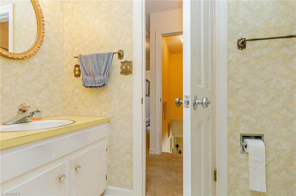 812 Redding Road Asheboro, NC 27203 - Photo 21 of 38 Gallery Image 21