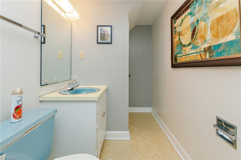 812 Redding Road Asheboro, NC 27203 - Photo 33 of 38 Gallery Image 33