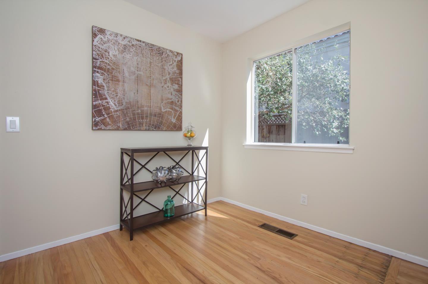 655 Gilbert Avenue Menlo Park, CA 94025 - Photo 12 of 28