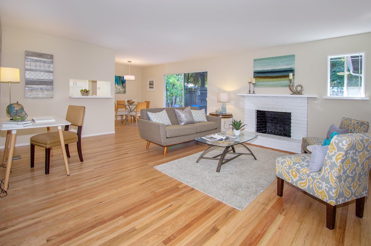 655 Gilbert Avenue Menlo Park, CA 94025 - Photo 4 of 28