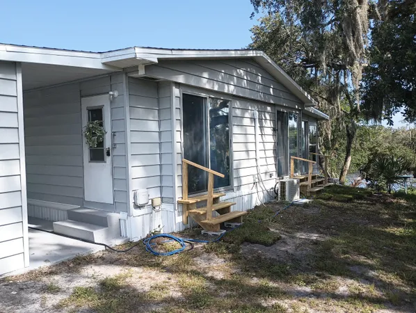 $1,950 | 5 Quintana Roo Court, Port St. Lucie, FL 34952