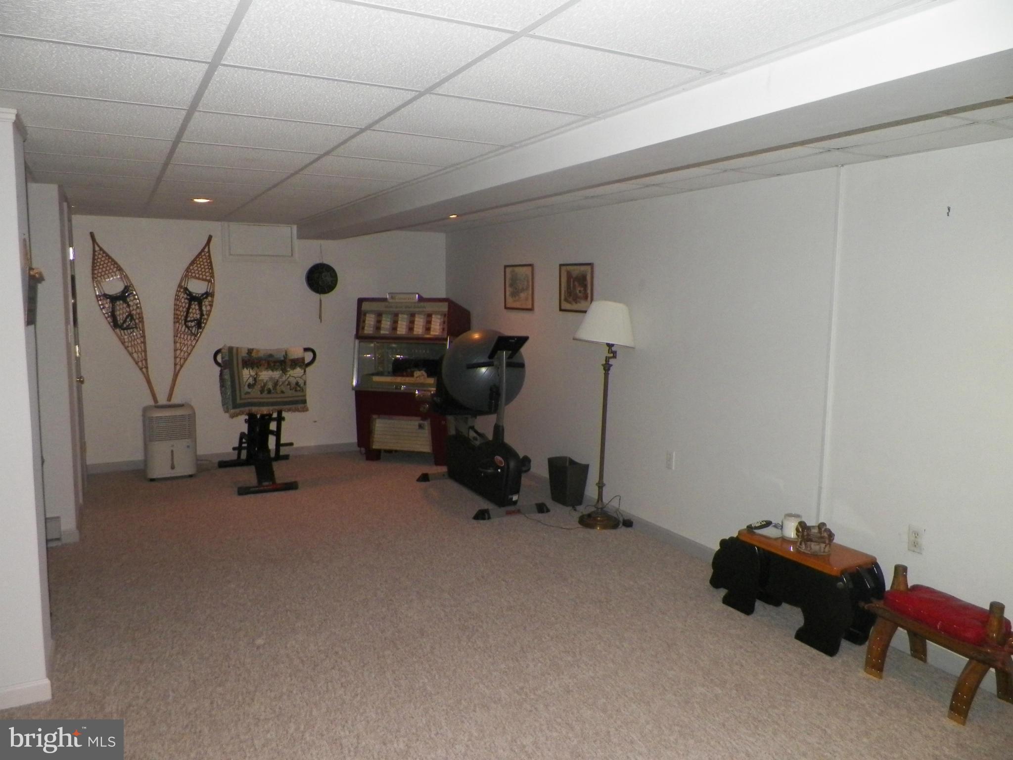 201 Minnick Road Inwood, WV 25428 - Photo 8 of 26 Family Room