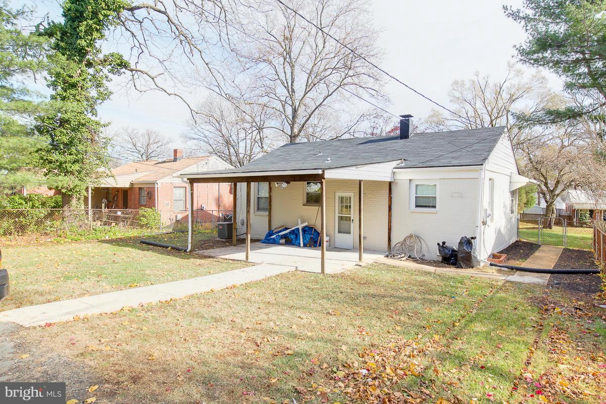 718 Greenwood Road Baltimore, MD 21208 - Photo 23 of 24 Exterior (Rear)