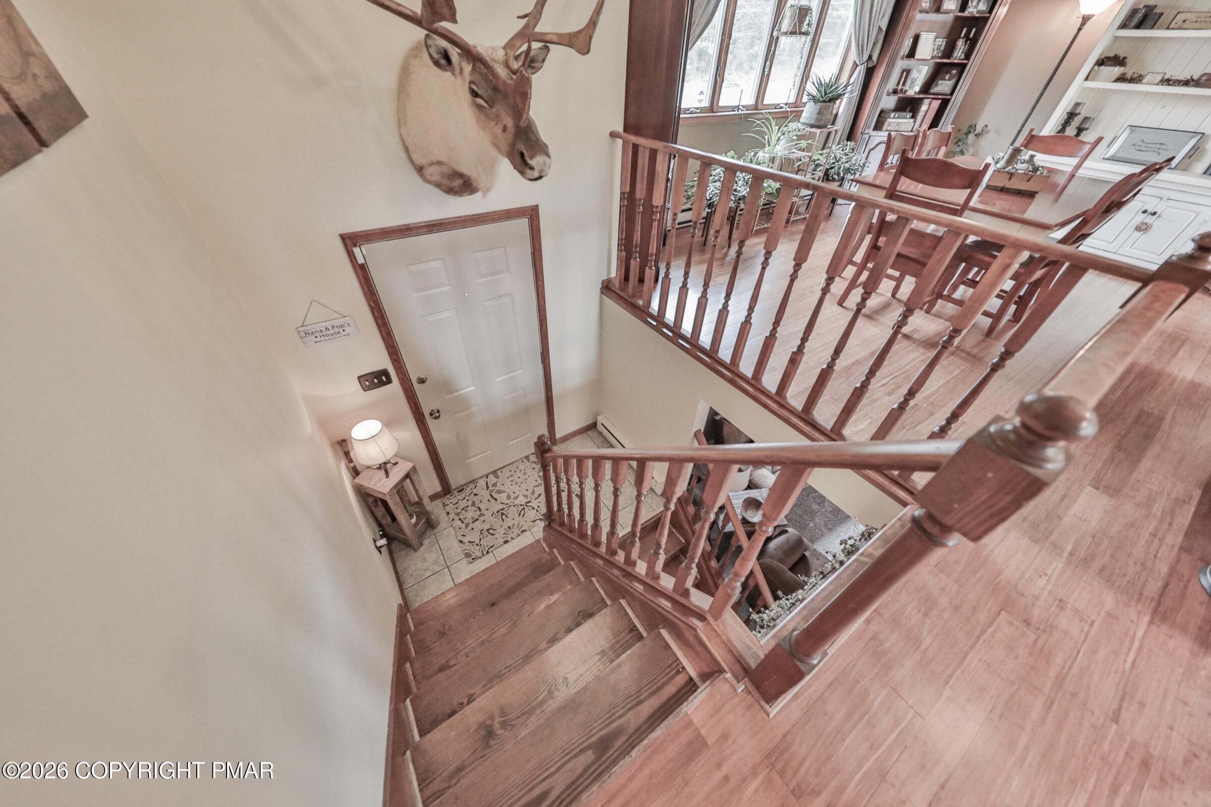 1040 Stagecoach Road West Lehighton, PA 18235 - Photo 3 of 76 Foyer Area