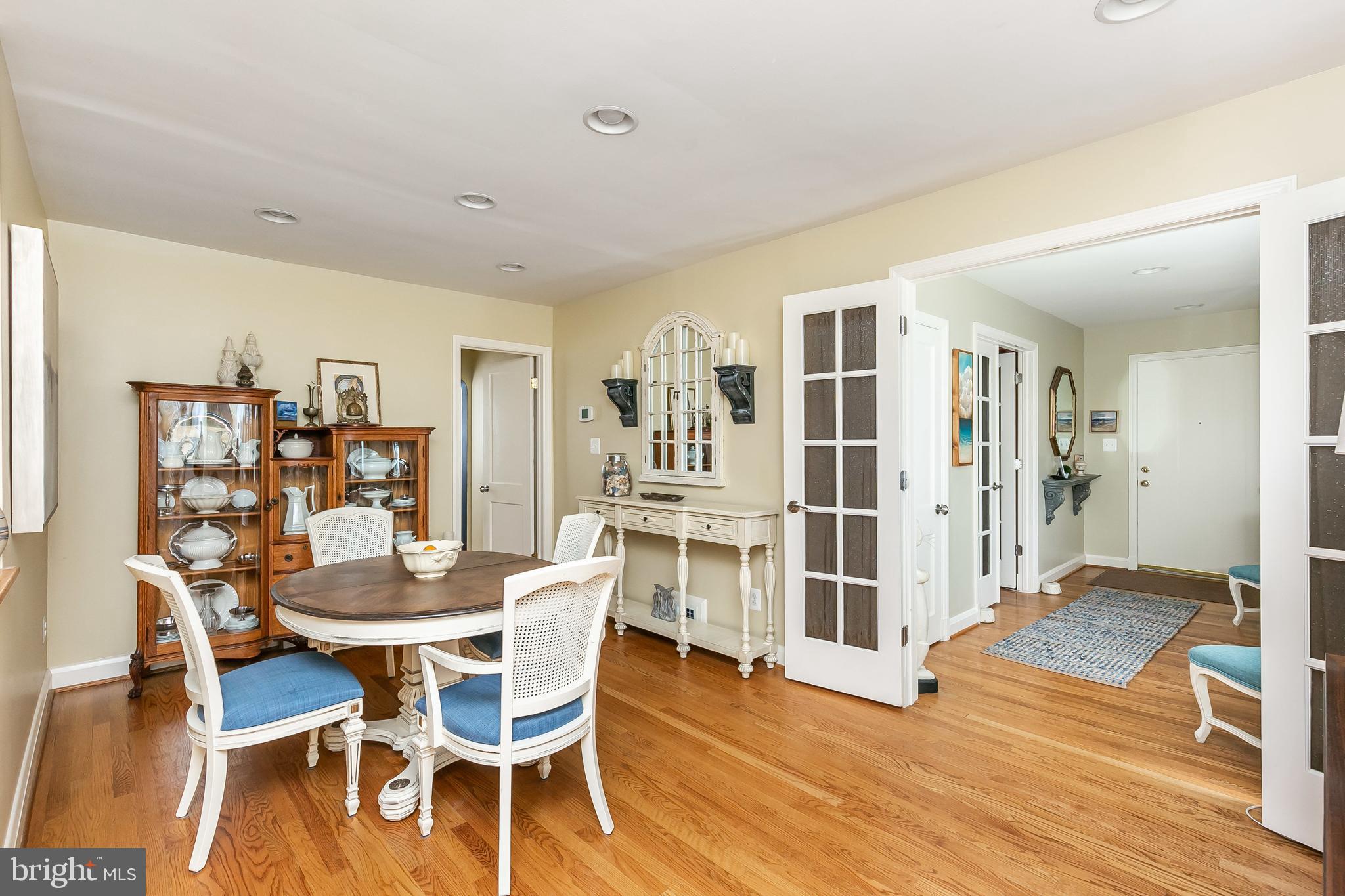 630 Piccadilly Road Towson, MD 21204 - Photo 9 of 38 Dining Area
