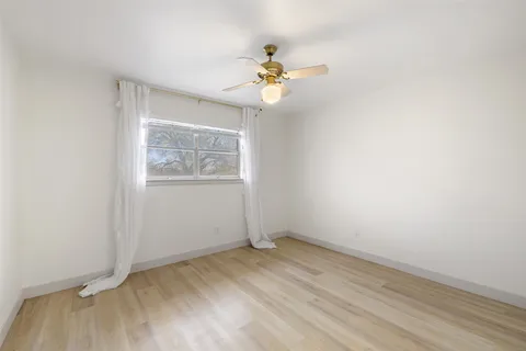 $497,500 | 1001 East Applegate Drive, Austin, TX 78753