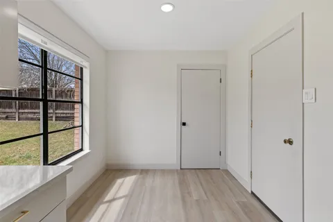 $497,500 | 1001 East Applegate Drive, Austin, TX 78753