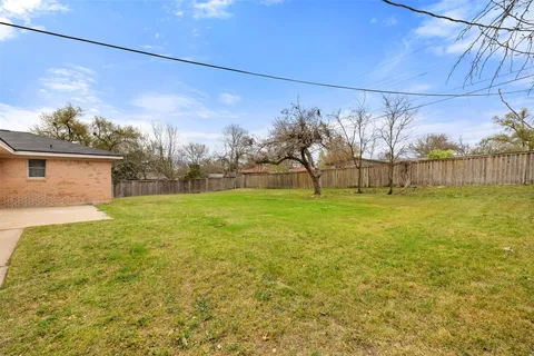 $497,500 | 1001 East Applegate Drive, Austin, TX 78753