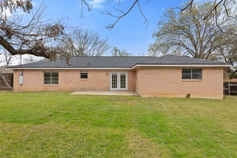 $497,500 | 1001 East Applegate Drive, Austin, TX 78753