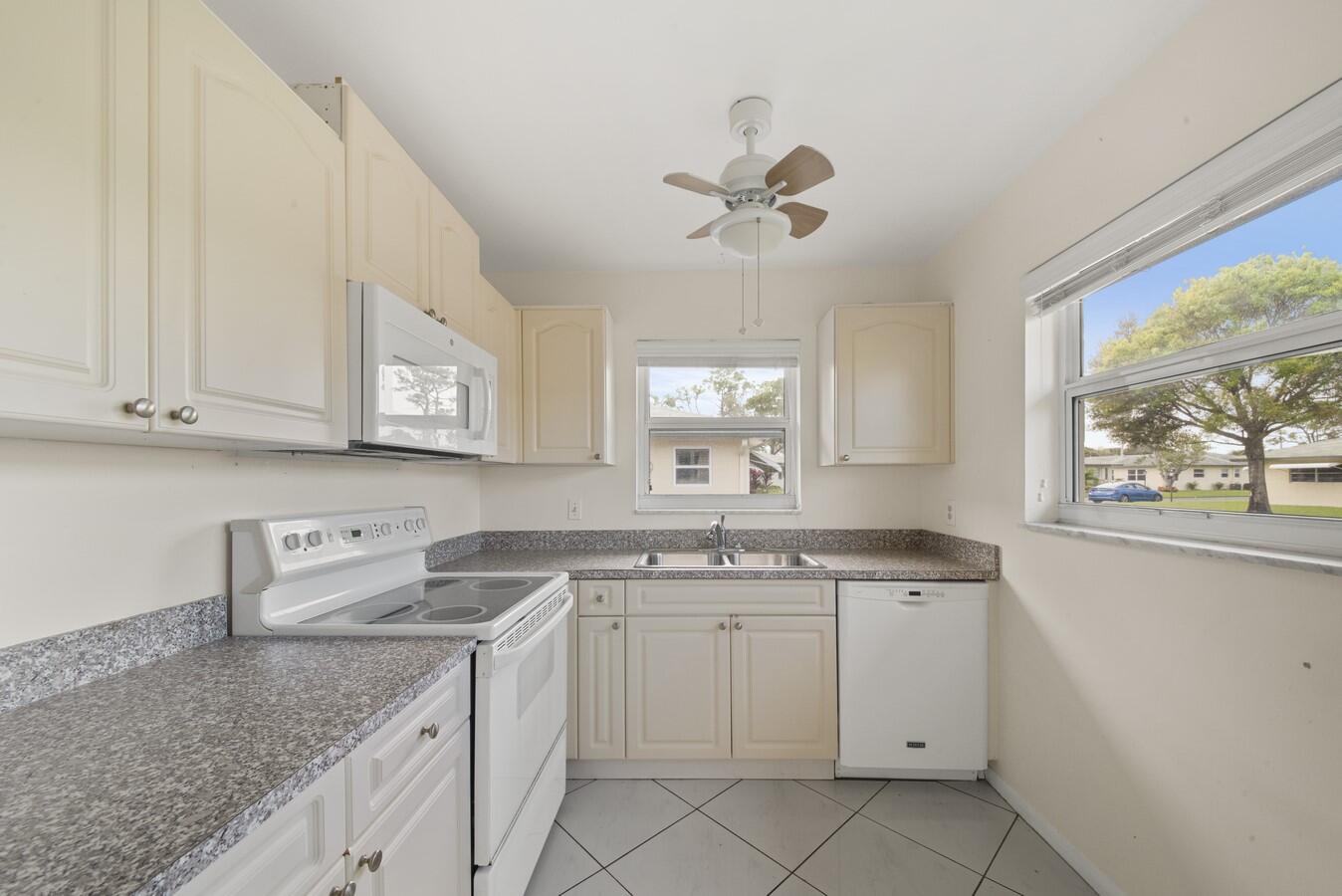 227 Cardinal Lane Delray Beach, FL 33445 - Photo 9 of 33 Kitchen