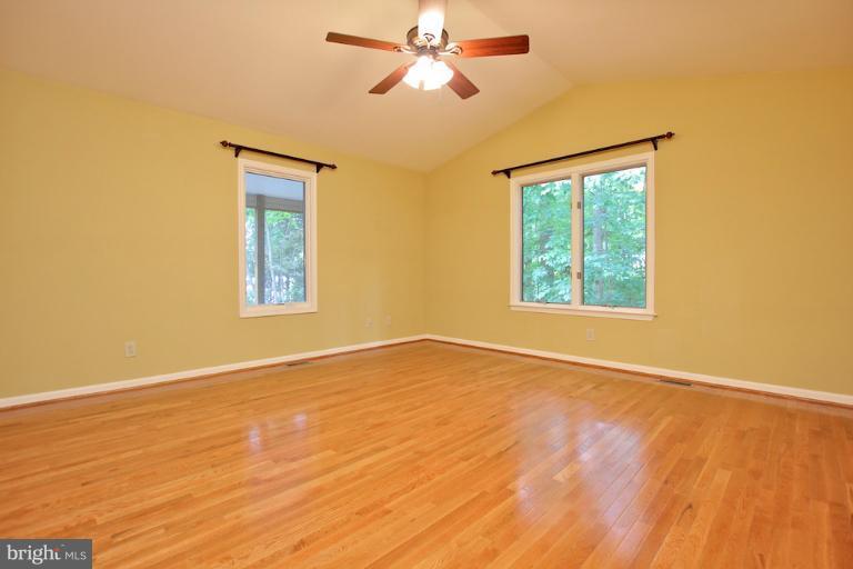 108 Federal Road Locust Grove, VA 22508 - Photo 6 of 29 Loads of walls for all of your bedroom furniture