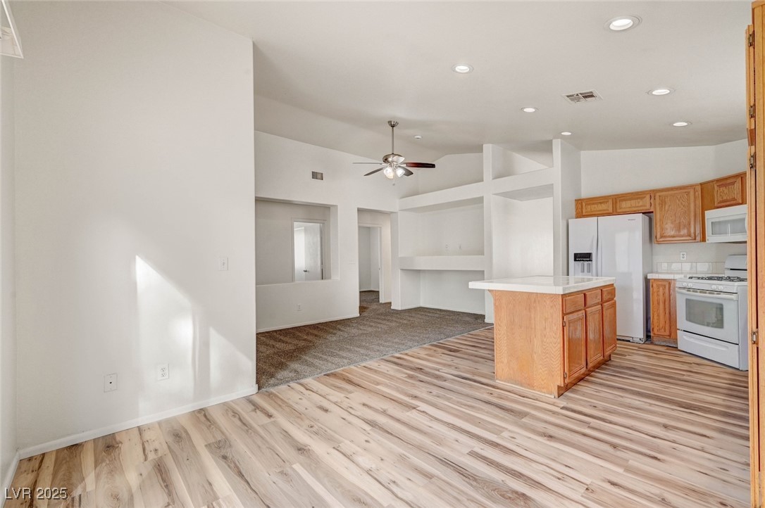 9573 Paradise Road Las Vegas, NV 89123 - Photo 18 of 39