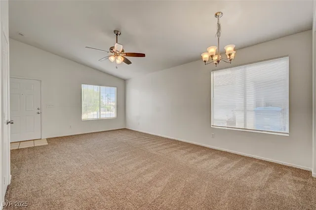 $2,040 | 9573 Paradise Road, Las Vegas, NV 89123