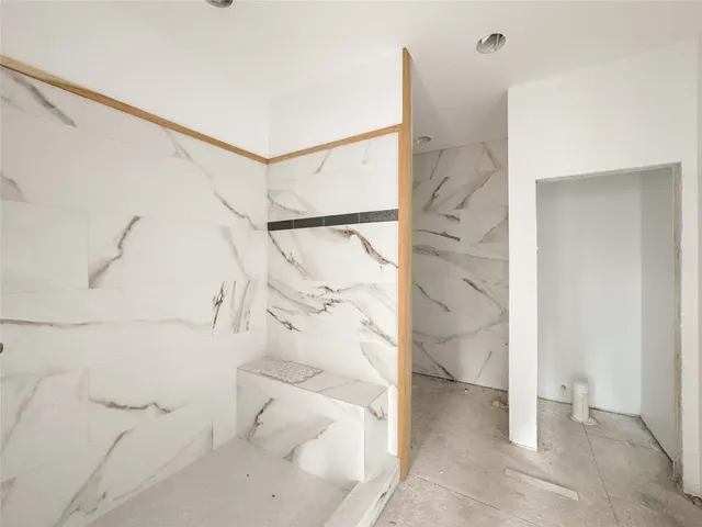 a view of walk in closet