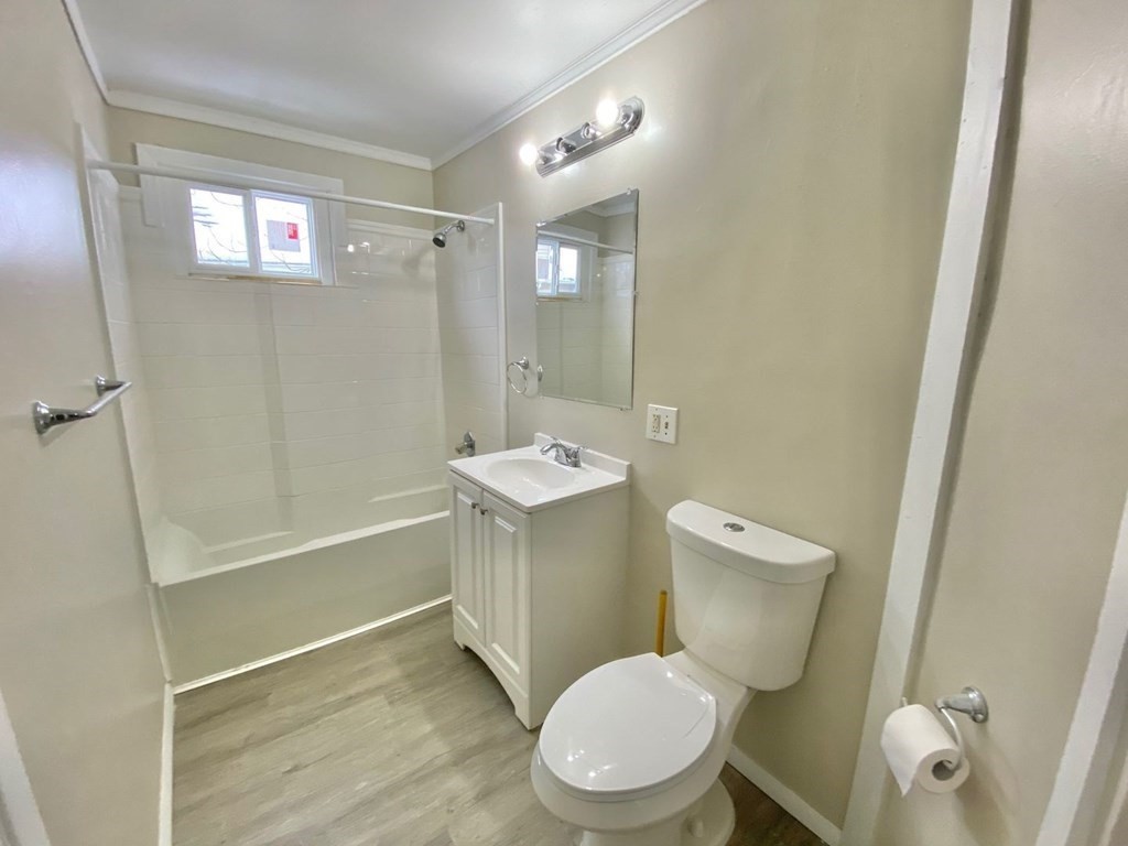 39 Acushnet Avenue, Unit 2 Springfield, MA 01105 - Photo 5 of 15 Gallery Image 5