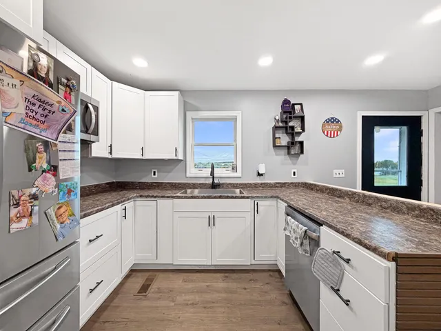 $289,900 | 1636 Parsons Road, Mapleton, ME 04757