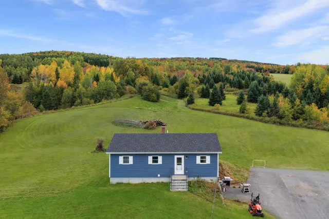 $289,900 | 1636 Parsons Road, Mapleton, ME 04757