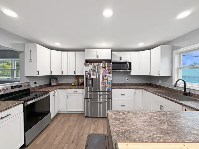 $289,900 | 1636 Parsons Road, Mapleton, ME 04757