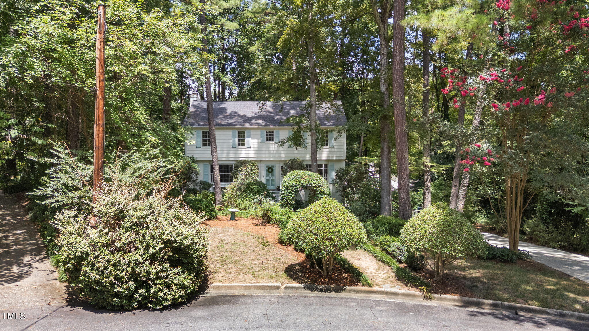 4605 Fernham Place Raleigh, NC 27612 - Photo 4 of 61 Exterior