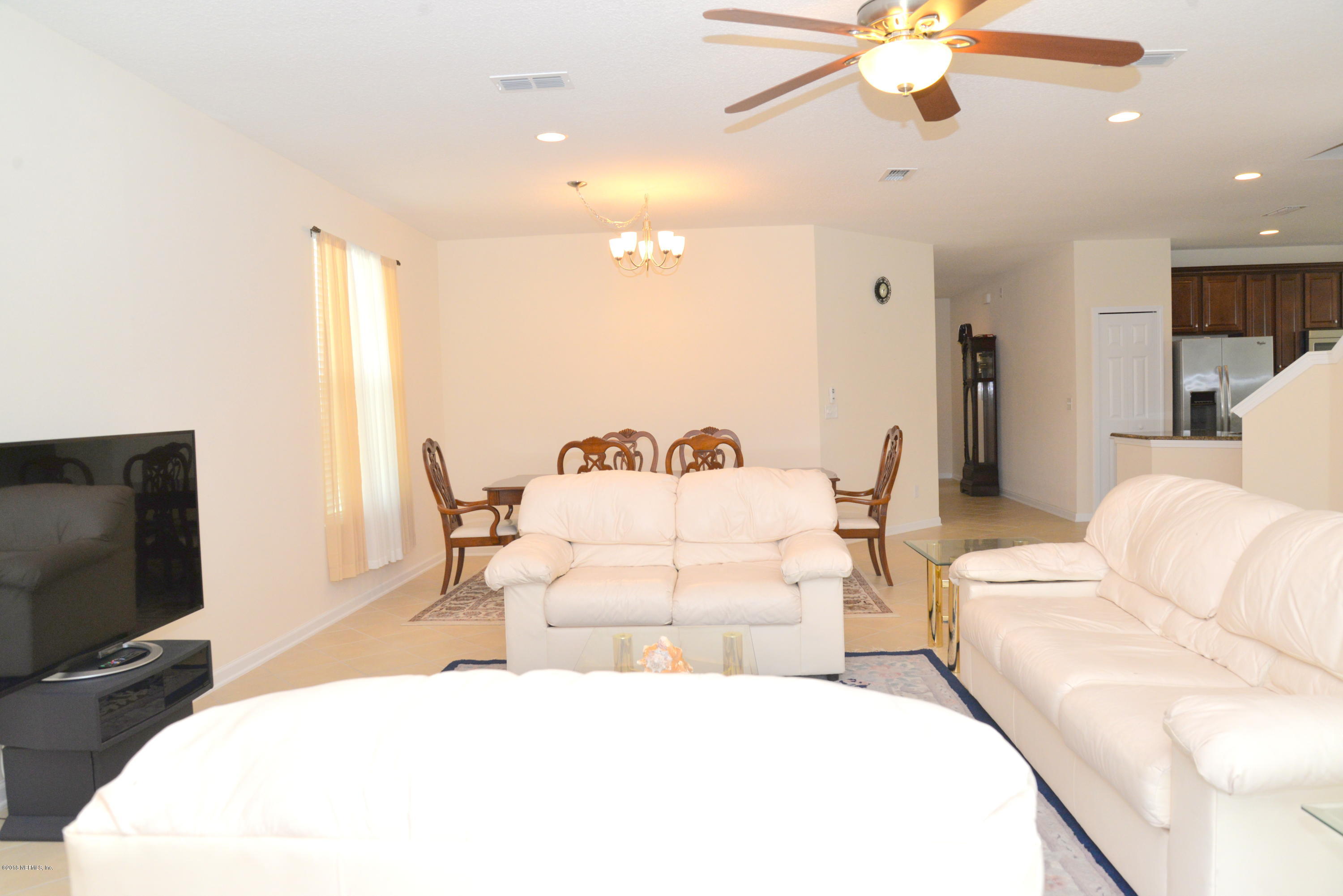 111 Prairie Ridge Drive St. Augustine, FL 32092 - Photo 24 of 58 LIVING TO DINING