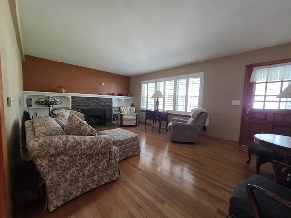 $325,000 | 7 Locust Street, Bath, NY 14810