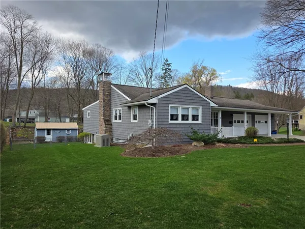 $325,000 | 7 Locust Street, Bath, NY 14810