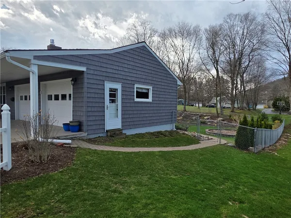 $325,000 | 7 Locust Street, Bath, NY 14810