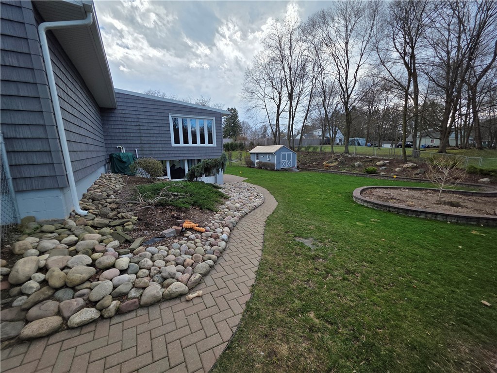 7 Locust Street Bath, NY 14810 - Photo 5 of 45