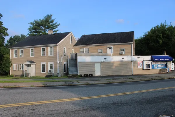 $1,400,000 | 852 Hancock Street, Abington, MA 02351