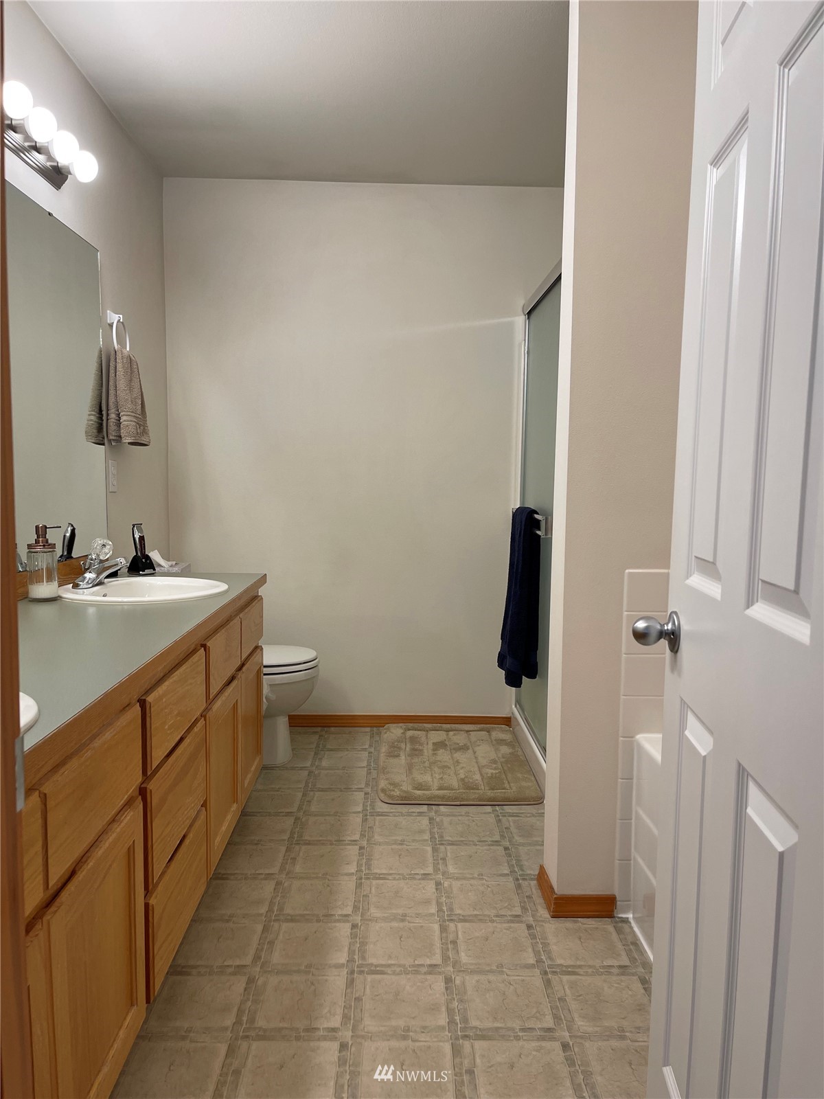 22827 North Carpenter Road Snohomish, WA 98290 - Photo 16 of 27 Gallery Image 16