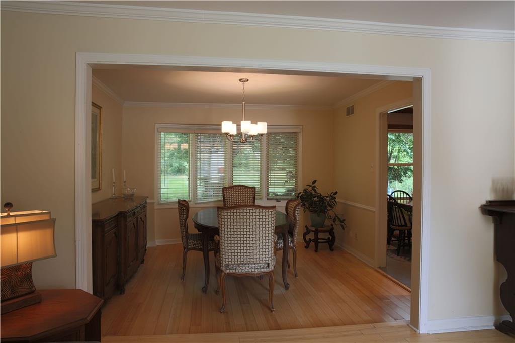 8074 Claridge Road Indianapolis, IN 46260 - Photo 19 of 42 Gallery Image 19