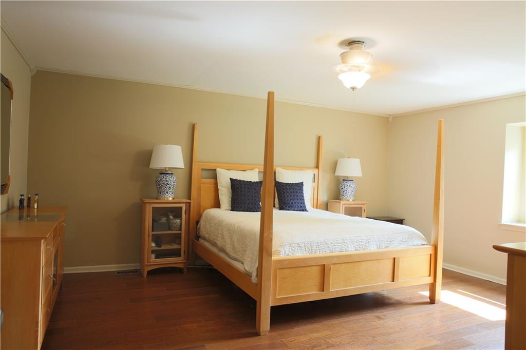 8074 Claridge Road Indianapolis, IN 46260 - Photo 29 of 42 Gallery Image 29