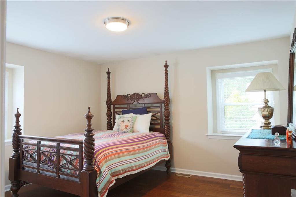 8074 Claridge Road Indianapolis, IN 46260 - Photo 37 of 42 Gallery Image 37