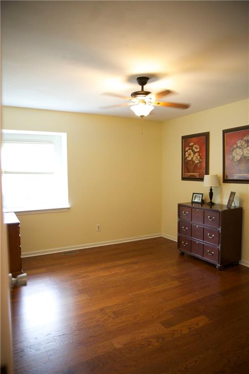 8074 Claridge Road Indianapolis, IN 46260 - Photo 40 of 42 Gallery Image 40