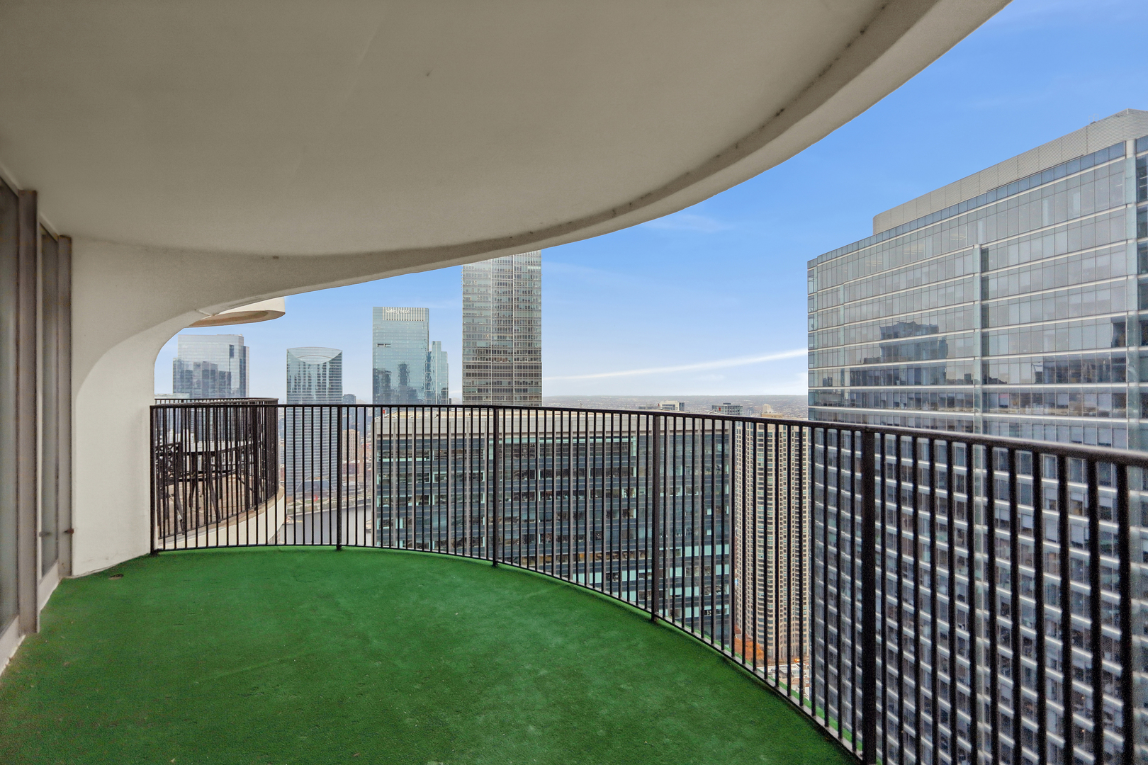 300 North State Street, Unit 5803 Chicago, IL 60654 - Photo 13 of 18 a view of outdoor space with backyard