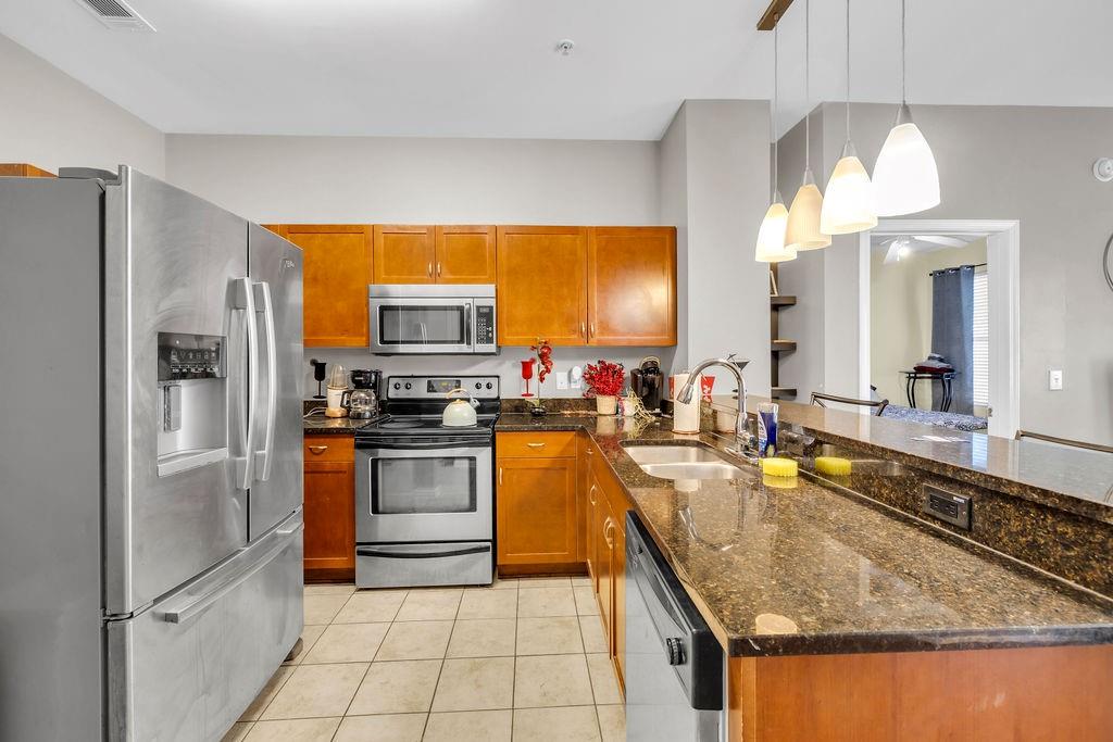 870 Mayson Turner Road Northwest, Unit 1321 Atlanta, GA 30314 - Photo 4 of 14 Gallery Image 4