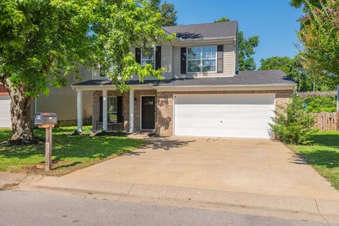 $424,900 | 705 Sweetwater Circle, Hermitage, TN 37076