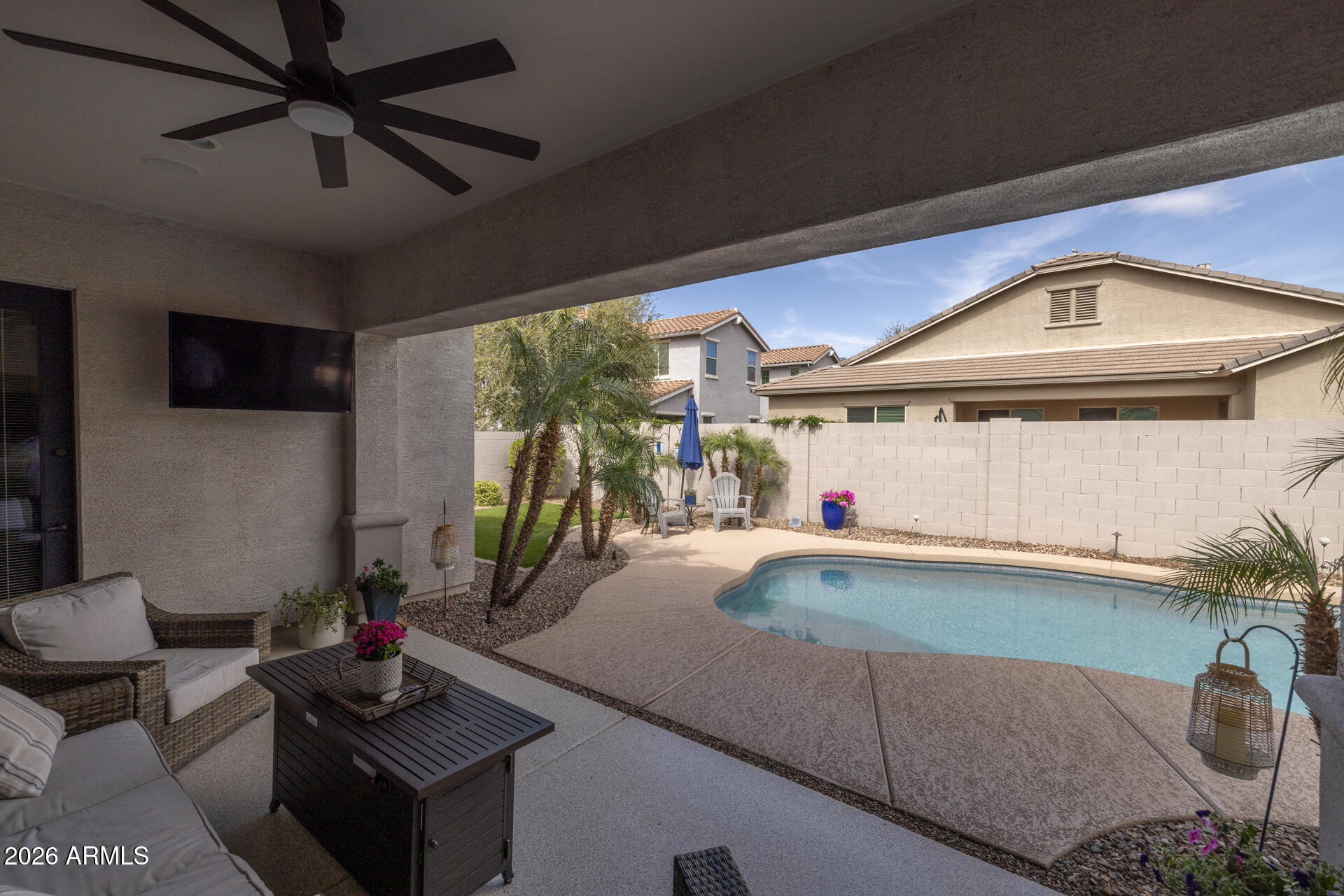 2482 East Plum Street Gilbert, AZ 85298 - Photo 50 of 64 48)BACKYARD