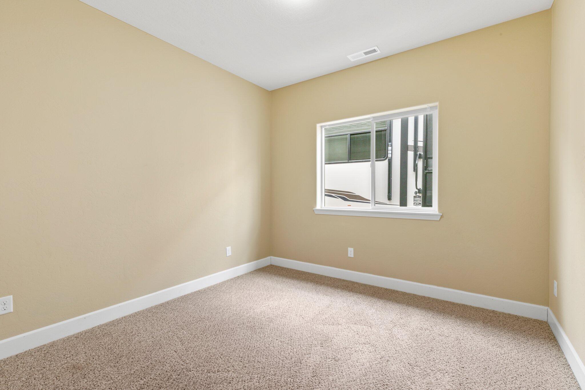 2165 Rabun Way Central Point, OR 97502 - Photo 20 of 28 18-web-or-mls-IMGM4753
