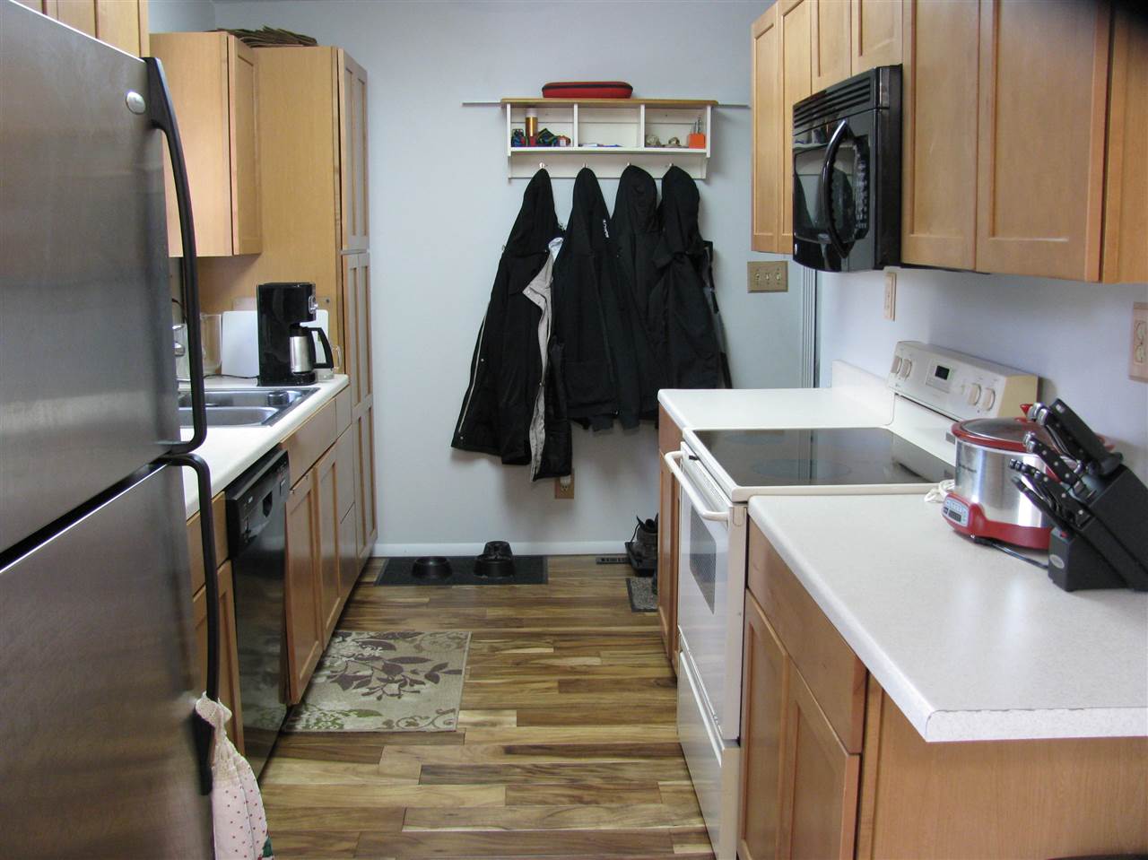 114 South Four Mile Road Traverse City, MI 49696 - Photo 4 of 15 1828879-3.JPG